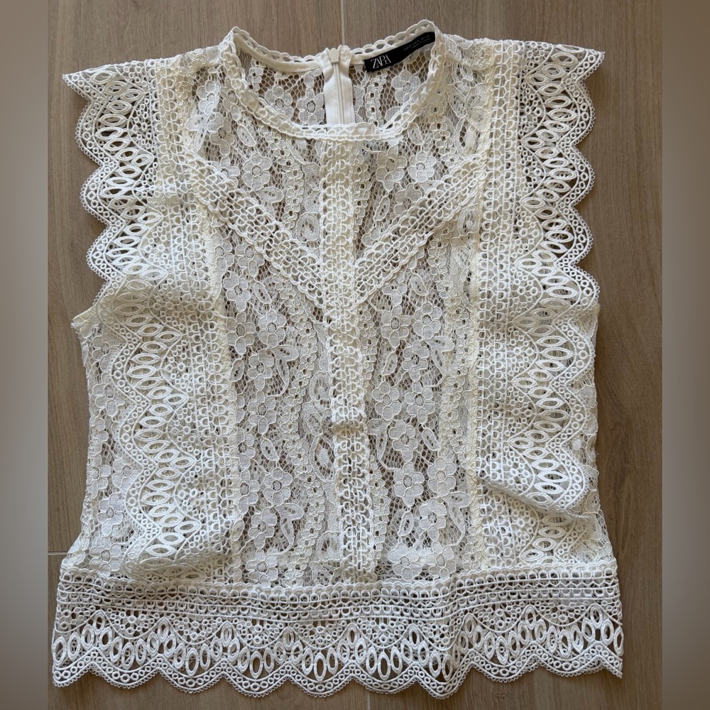 Zara Women's Ivory Lace Blouse